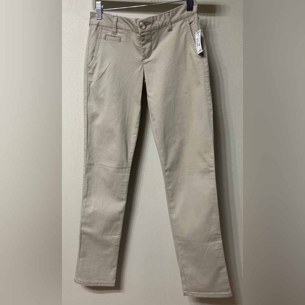 Aeropostale Skinny Khaki Stretch Pant 000 Short